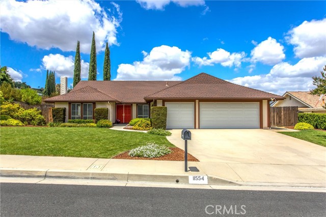 Detail Gallery Image 4 of 49 For 11554 Pecan Way, Loma Linda,  CA 92354 - 4 Beds | 2 Baths