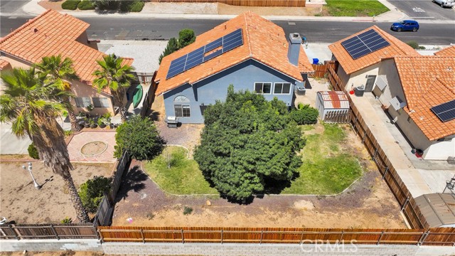 12725 Sundown Road, Victorville CA: https://media.crmls.org/medias/6aca96b9-38e8-4377-b4c3-85d9a68da56c.jpg
