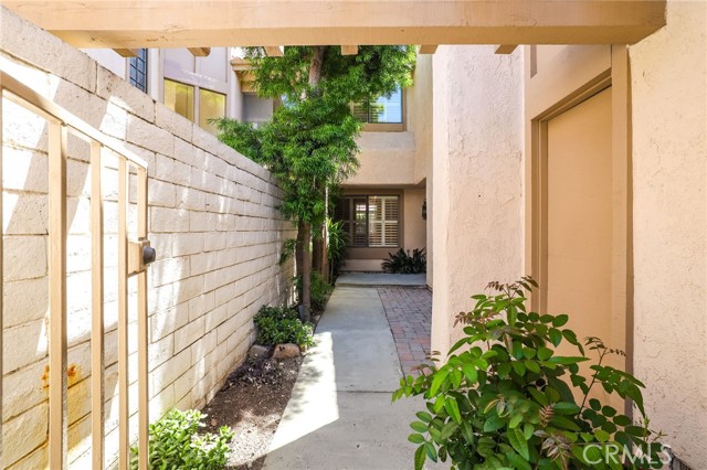 Detail Gallery Image 32 of 37 For 27 Tahoe, Irvine,  CA 92612 - 3 Beds | 2/1 Baths