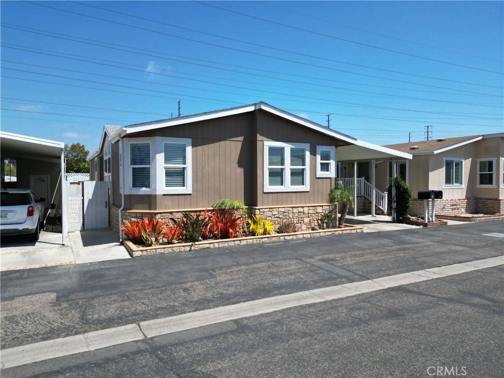 MLS #OC26139399 image #2