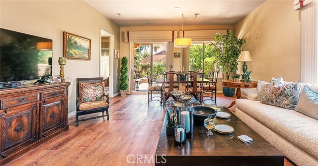 81535 Avenida De Baile, Indio CA: https://media.crmls.org/medias/6acc39b7-6e33-423a-b64b-479feedaea09.jpg