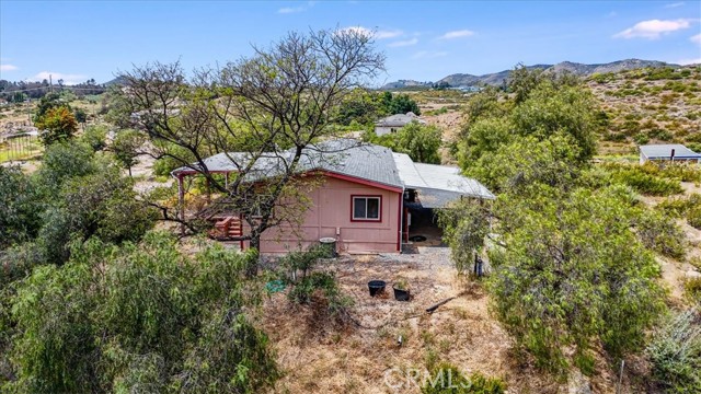 Detail Gallery Image 1 of 55 For 29070 Lee Ln, Murrieta,  CA 92563 - 3 Beds | 2 Baths