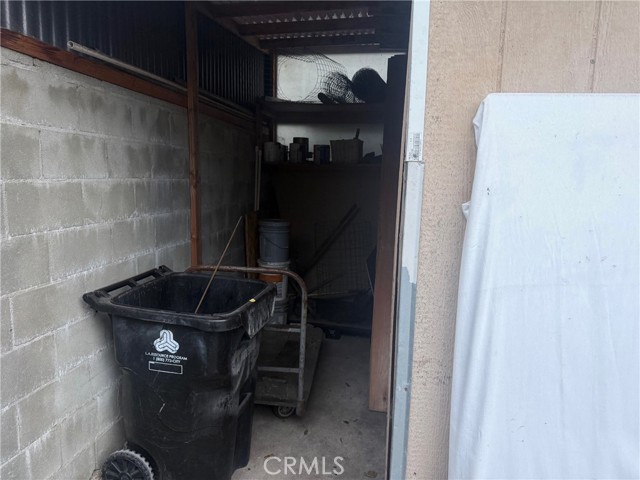 Detail Gallery Image 37 of 37 For 2129 30th W 30th, Los Angeles,  CA 90018 - 4 Beds | 1 Baths