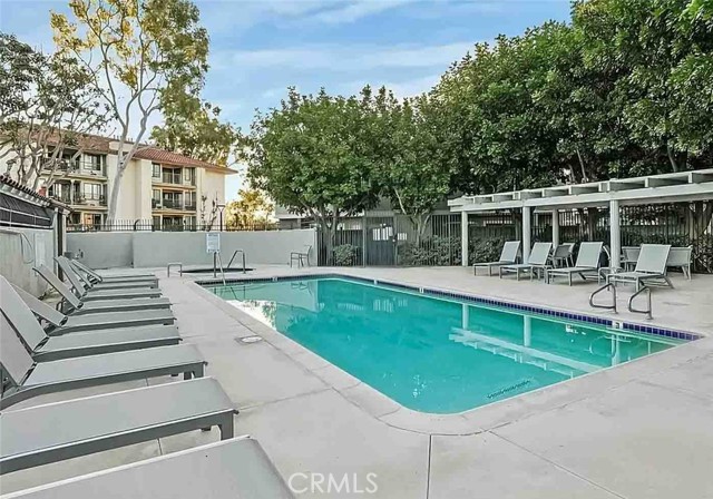 Detail Gallery Image 27 of 27 For 415 Tangelo, Irvine,  CA 92618 - 2 Beds | 2/1 Baths