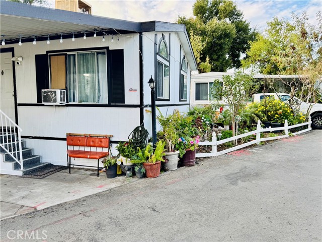 Detail Gallery Image 8 of 34 For 18540 Soledad Canyon Rd #27,  Canyon Country,  CA 91351 - 2 Beds | 2 Baths