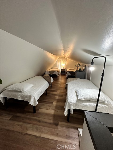 32064 Hunsaker Way, Running Springs CA: https://media.crmls.org/medias/6acd6683-57a5-4709-ae77-9f284ef2d4fc.jpg