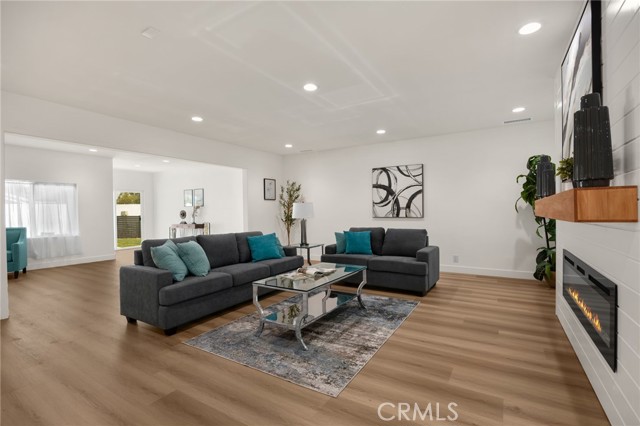 Detail Gallery Image 8 of 60 For 3033 E Sunset Hill Dr, West Covina,  CA 91791 - 5 Beds | 3 Baths