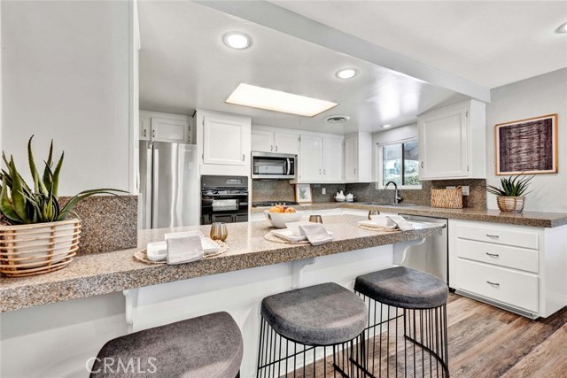 12872 Woodlawn Avenue, Tustin CA: https://media.crmls.org/medias/6ace4711-c922-43d0-82a1-06bf80eee812.jpg