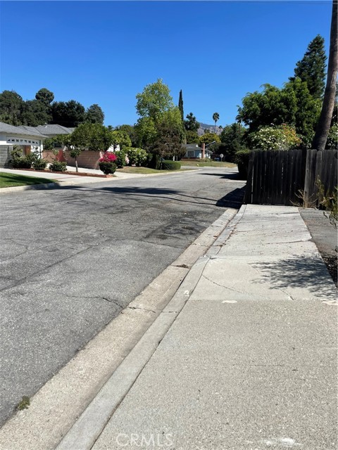 Detail Gallery Image 9 of 9 For 558 N Vermont Ave #B,  Glendora,  CA 91741 - 1 Beds | 1 Baths