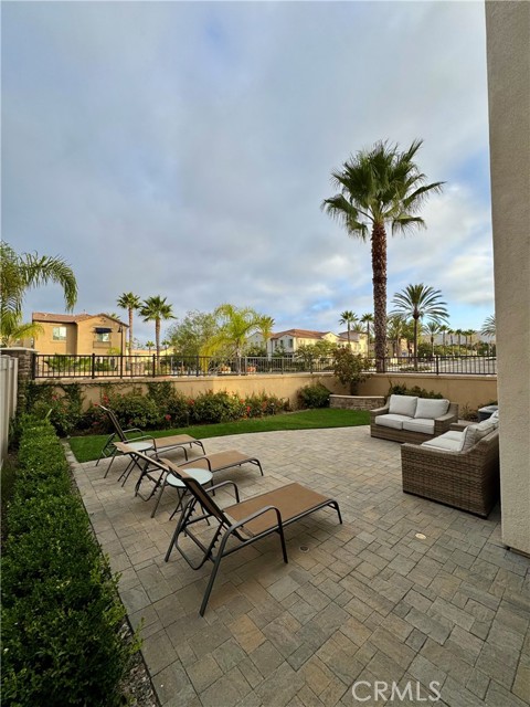 Detail Gallery Image 10 of 11 For 107 Primrose, Lake Forest,  CA 92610 - 3 Beds | 2/1 Baths