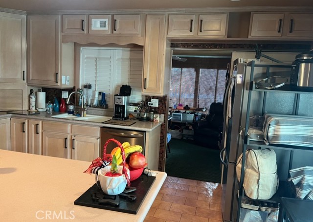 Detail Gallery Image 23 of 50 For 23509 via Chantilly, Valencia,  CA 91355 - 2 Beds | 2 Baths