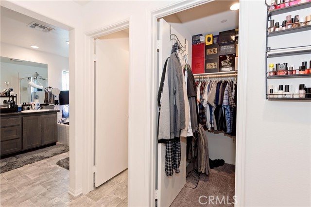 Detail Gallery Image 25 of 38 For 3013 via Bella Rosa, Rosamond,  CA 93560 - 4 Beds | 3 Baths