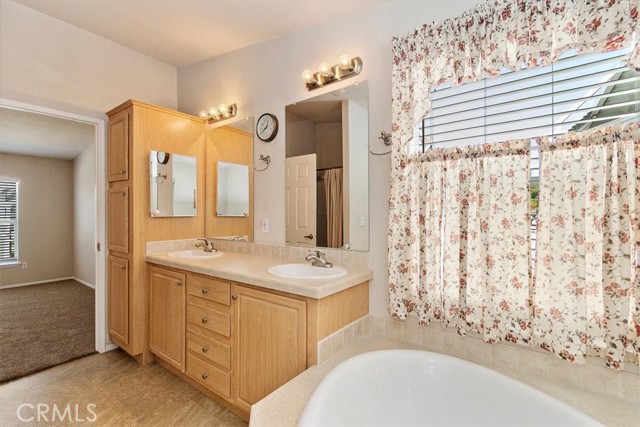 Detail Gallery Image 21 of 31 For 1400 W 13th #94,  Upland,  CA 91786 - 2 Beds | 2 Baths