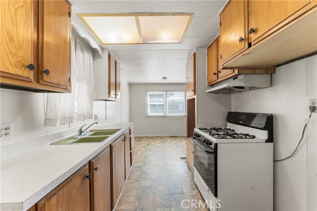 2 Bed Home for Sale in Rosamond, California