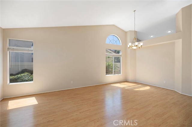 Detail Gallery Image 6 of 53 For 32176 Corte Florecita, Temecula,  CA 92592 - 3 Beds | 2 Baths