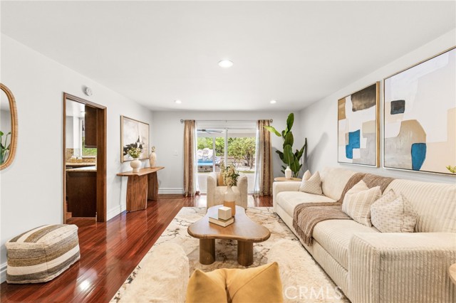 Detail Gallery Image 10 of 67 For 2517 Kwis Ave, Hacienda Heights,  CA 91745 - 4 Beds | 2/1 Baths