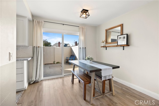 Image 4 of 30 For 6685 Moselle Circle