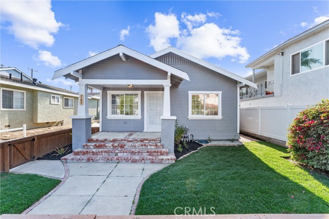 765 Loma Avenue, Long Beach CA: https://media.crmls.org/medias/6ad2f66b-0ae4-4900-bdd4-961a31d14c9d.jpg