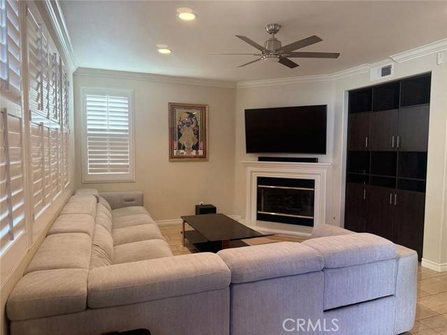 8200 E Brookdale Lane, Anaheim CA: https://media.crmls.org/medias/6ad31d6d-1f16-4294-bd93-19625d444cf1.jpg