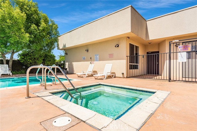 Detail Gallery Image 17 of 21 For 19350 Sherman Way #338,  Reseda,  CA 91335 - 2 Beds | 2 Baths