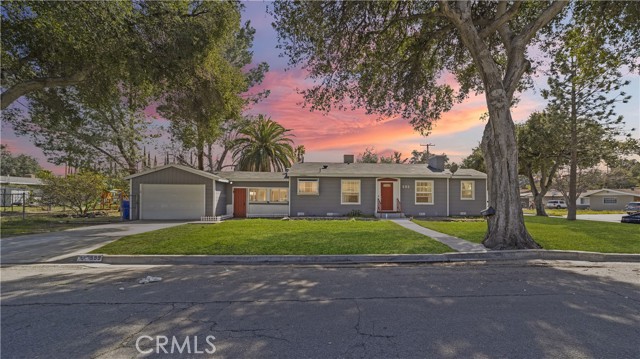 593 W 35th St, San Bernardino, CA 92405