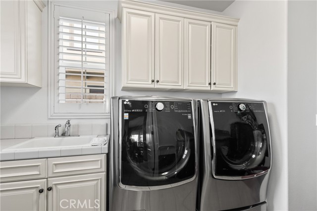 Detail Gallery Image 50 of 66 For 13761 Breeders Cup Dr, Rancho Cucamonga,  CA 91739 - 5 Beds | 4/1 Baths