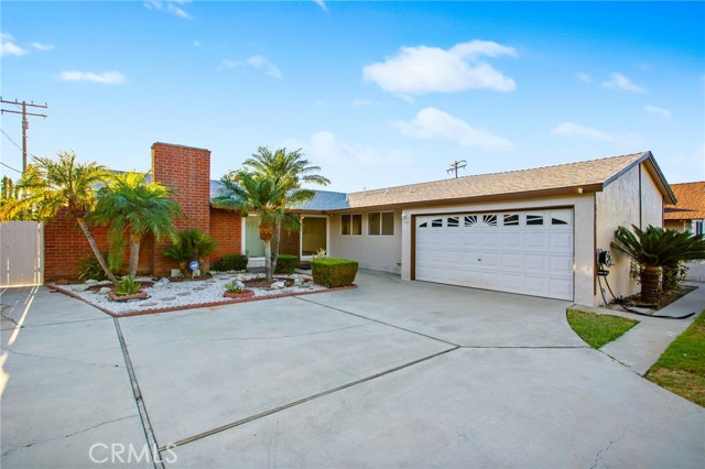 645 S Archer Street, Anaheim CA: https://media.crmls.org/medias/6ad4b27c-3446-4fb8-afe8-94f16965c2df.jpg