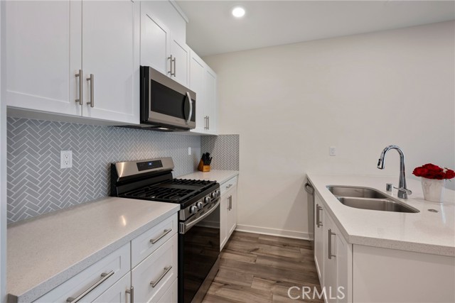 Detail Gallery Image 10 of 37 For 1578 Topeka #3,  Placentia,  CA 92870 - 1 Beds | 1/1 Baths