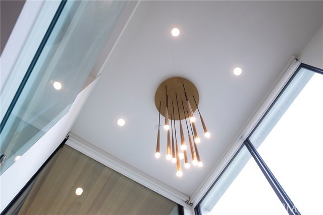 Detail Gallery Image 58 of 61 For 221 Heliotrope Ave, Corona Del Mar,  CA 92625 - 4 Beds | 5/1 Baths