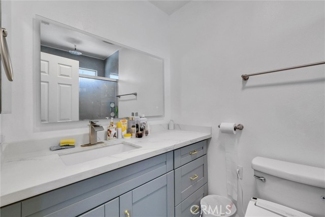 Detail Gallery Image 17 of 26 For 1451 W 10th St, Pomona,  CA 91766 - 4 Beds | 3 Baths