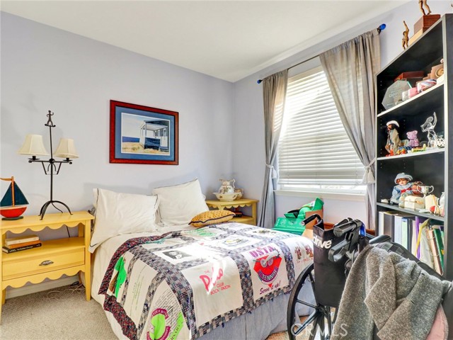 UPPER BEDROOM