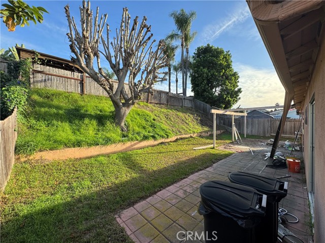 Detail Gallery Image 2 of 2 For 24992 Express, Laguna Hills,  CA 92653 - 3 Beds | 2 Baths