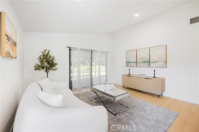 Detail Gallery Image 14 of 36 For 99 Village Loop Rd, Phillips Ranch,  CA 91766 - 4 Beds | 2 Baths
