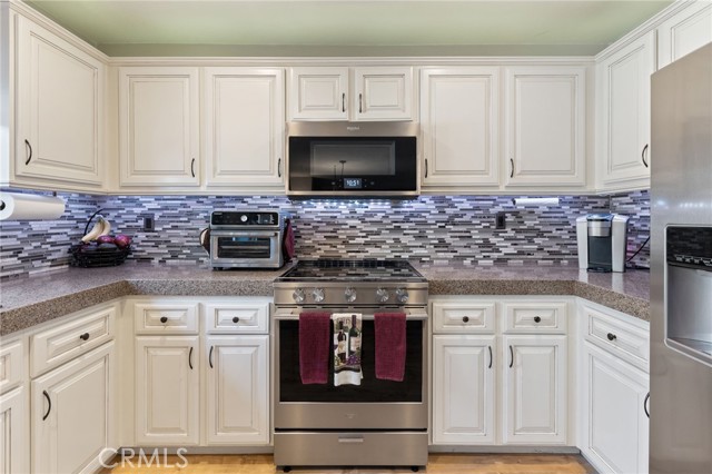 Detail Gallery Image 11 of 55 For 27 Calle Verano, Rancho Santa Margarita,  CA 92688 - 4 Beds | 2/1 Baths