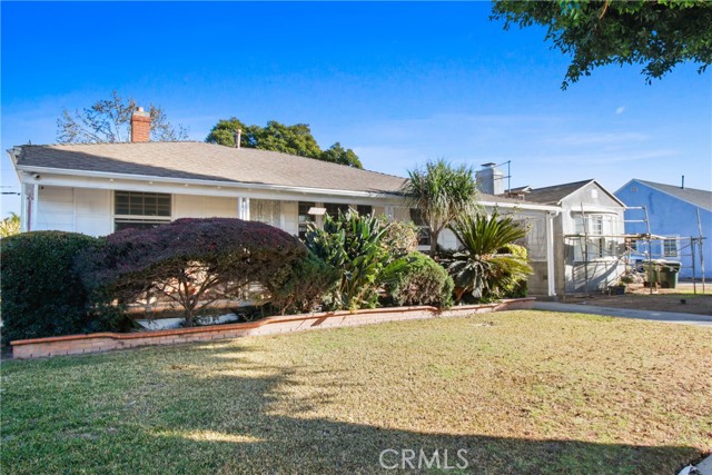 Detail Gallery Image 1 of 1 For 9630 S 8th Ave, Inglewood,  CA 90305 - 3 Beds | 2 Baths