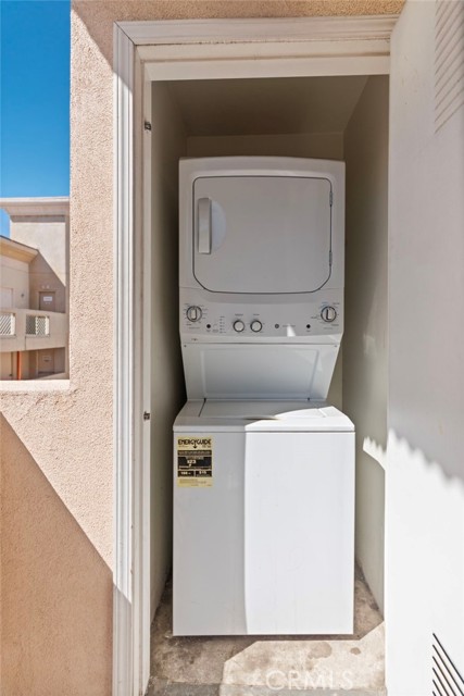 Detail Gallery Image 15 of 23 For 421 S Garfield #79,  Monterey Park,  CA 91754 - 2 Beds | 2 Baths