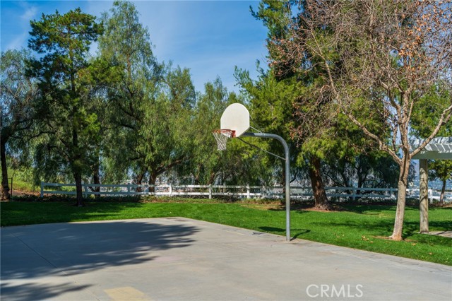 Image 42 of 43 For 17073 Spring Canyon