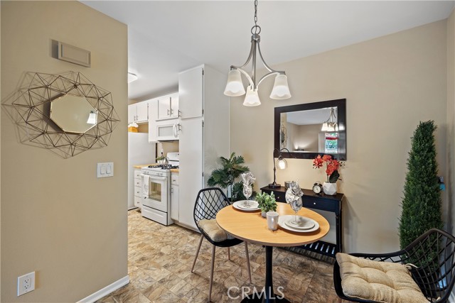 Detail Gallery Image 6 of 26 For 8990 19th St #240,  Rancho Cucamonga,  CA 91701 - 1 Beds | 1 Baths