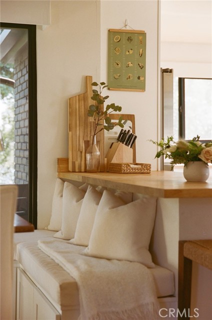 Detail Gallery Image 15 of 59 For 481 Heliotrope Dr, Lake Arrowhead,  CA 92352 - 3 Beds | 2/1 Baths