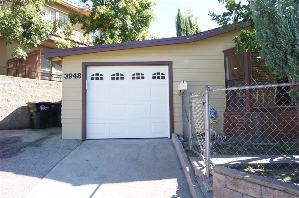 6Adbcd93 D40B 4D6D 93D9 2287E86Ce7C3 3948 Pennsylvania Avenue, Glendale, Ca 91214 &Lt;Span Style='BackgroundColor:transparent;Padding:0Px;'&Gt; &Lt;Small&Gt; &Lt;I&Gt; &Lt;/I&Gt; &Lt;/Small&Gt;&Lt;/Span&Gt;