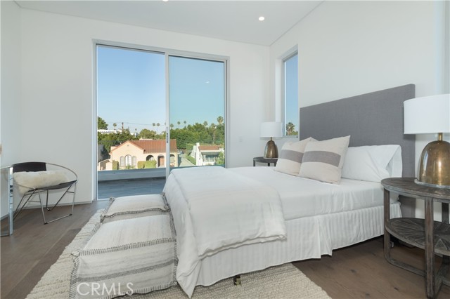 627 N Vista Street, Los Angeles CA: https://media.crmls.org/medias/6adc8015-674c-479a-b459-61b5f5959267.jpg