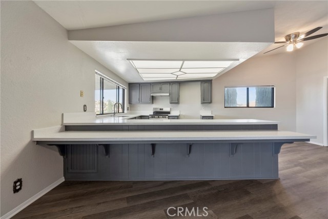 Detail Gallery Image 19 of 73 For 29611 Bonanza, Canyon Lake,  CA 92587 - 5 Beds | 4 Baths