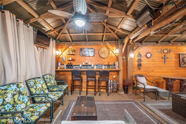 2033 E Duell Street, Glendora CA: https://media.crmls.org/medias/6ade31be-d7b7-4e61-b4fc-533aa2dd9a62.jpg