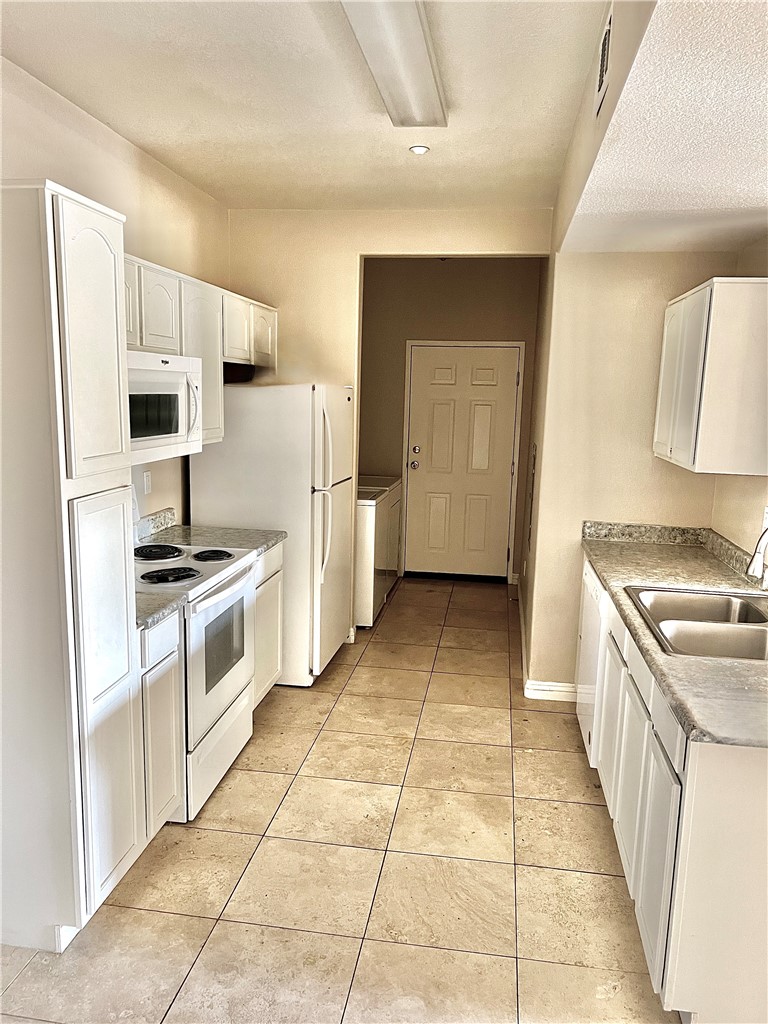 Detail Gallery Image 10 of 26 For 41410 Juniper St #2711,  Murrieta,  CA 92562 - 2 Beds | 2 Baths