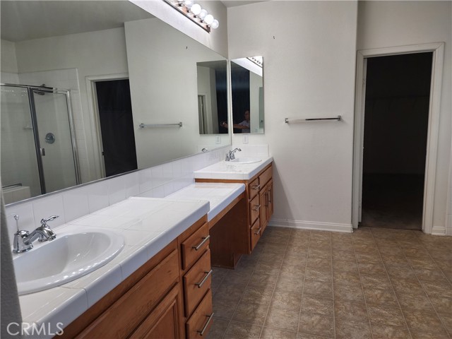 Detail Gallery Image 30 of 43 For 35978 Meriwether Way, Murrieta,  CA 92562 - 6 Beds | 3 Baths