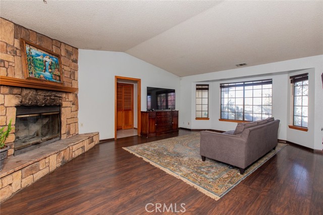 7944 Arrowhead Lake Road, Hesperia, CA, 92345 7944 Arrowhead Lake Road, Hesperia, CA, 92345