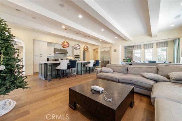 Detail Gallery Image 18 of 35 For 9 Shadybend, Irvine,  CA 92602 - 5 Beds | 4/1 Baths