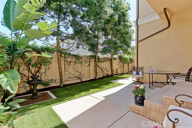 108 Helberta Avenue, Redondo Beach, California 90277, 4 Bedrooms Bedrooms, ,2 BathroomsBathrooms,Residential,Sold,Helberta,SB17041360