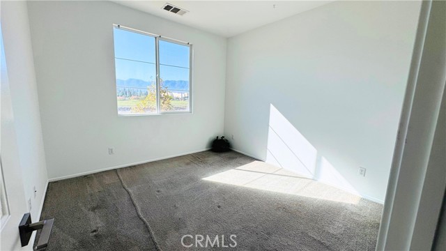 Detail Gallery Image 15 of 20 For 936 Savi Drive #104,  Corona,  CA 92878 - 3 Beds | 3/1 Baths