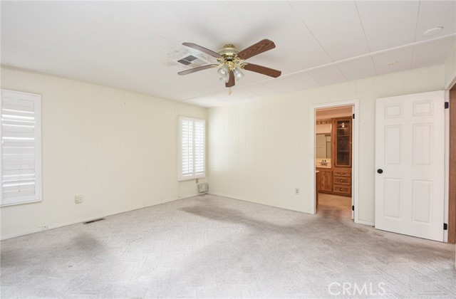 2230 Lake Park Drive, San Jacinto CA: https://media.crmls.org/medias/6ae23cd5-889c-4c77-bd81-ba484088c98c.jpg